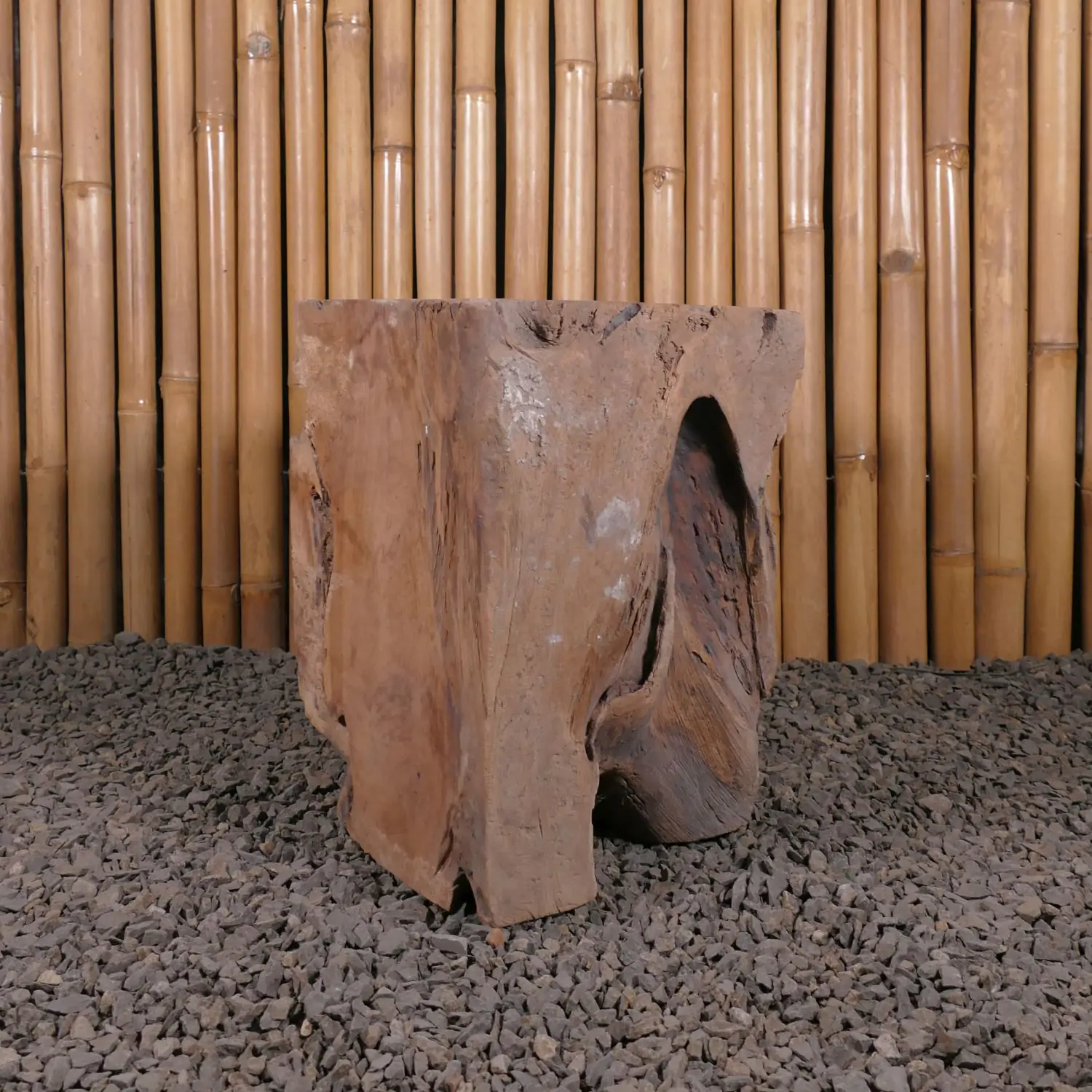  Product image 1 of the product “Stool with square model made of teak wood about 40cm height ”